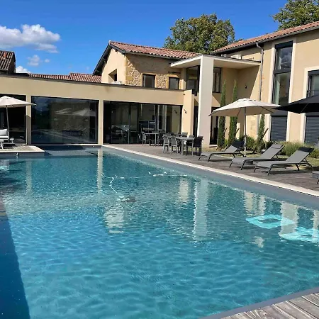 Molinant, Evasion En Pierres Dorees Villa *
