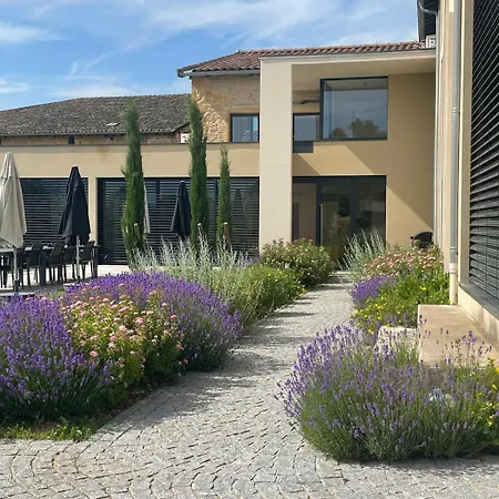 Villa Molinant, Evasion En Pierres Dorees Bagnols (Rhone)