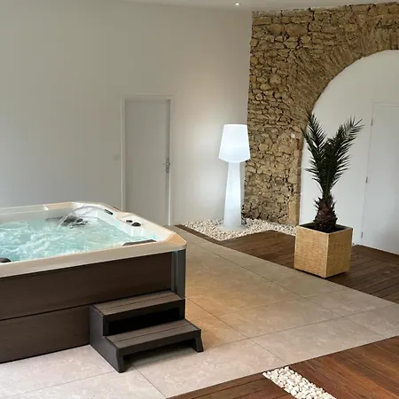 Villa Molinant, Evasion En Pierres Dorees Bagnols (Rhone)